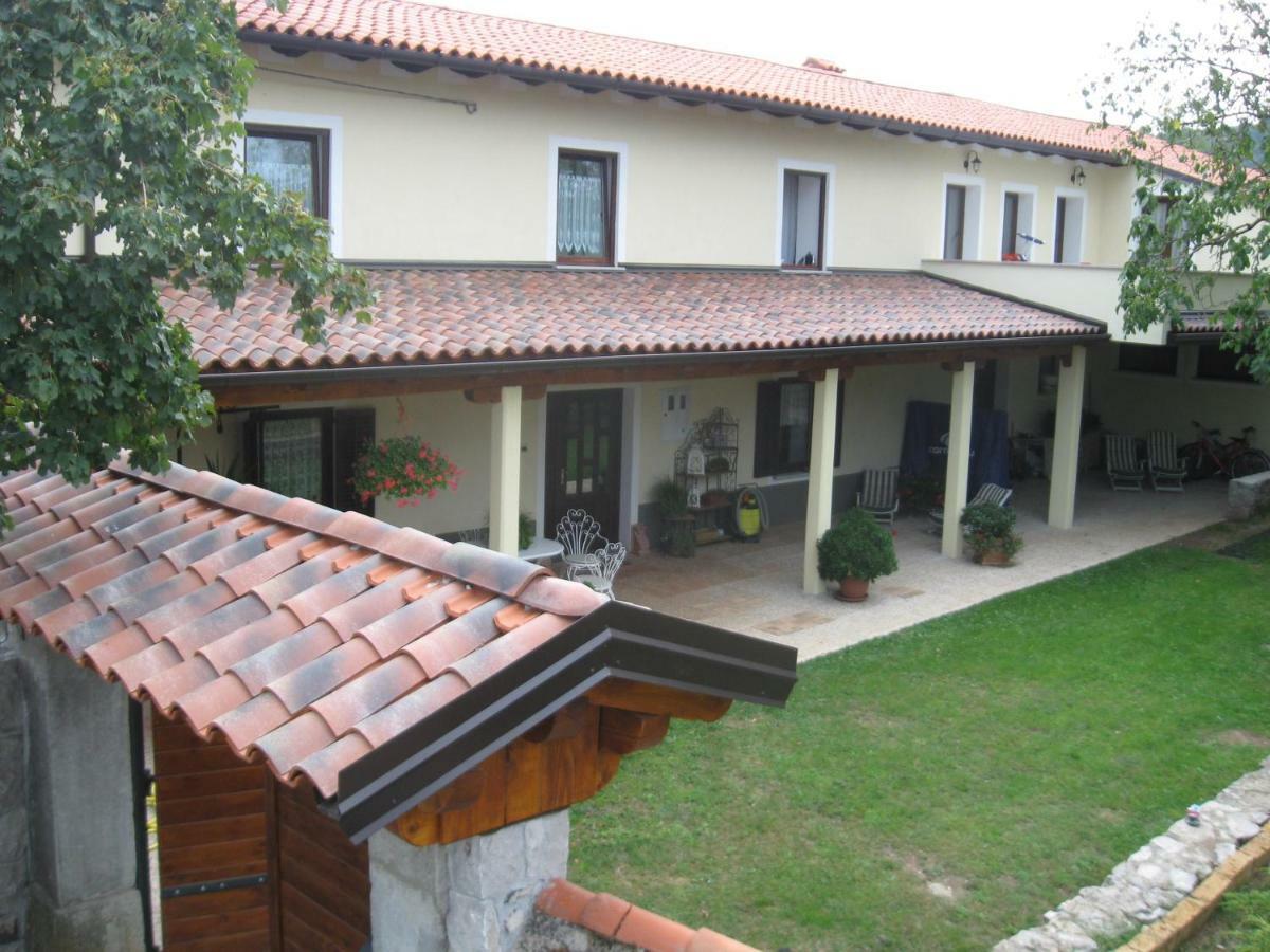 Penzion Country House Lokev Exteriér fotografie
